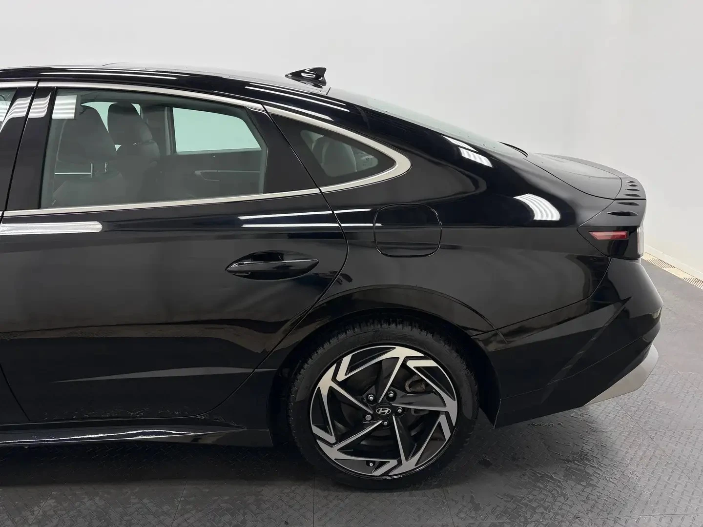 Hyundai Sonata PREFERRED TREND ЦЕНА ДО БЪЛГАРИЯ АВТОКРЕДИТ, снимка 3 - Автомобили и джипове - 55463514
