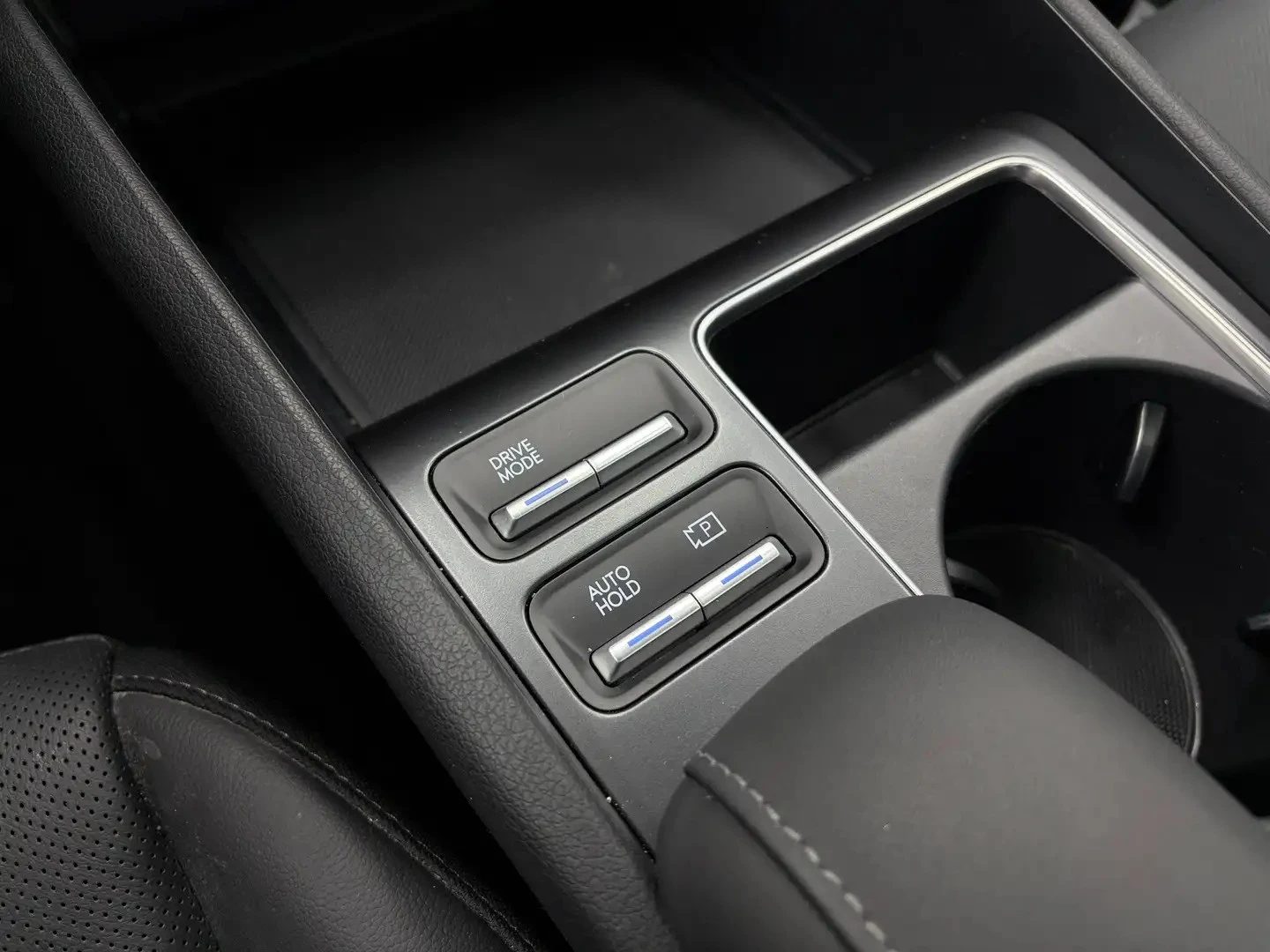 Hyundai Sonata PREFERRED TREND ЦЕНА ДО БЪЛГАРИЯ АВТОКРЕДИТ, снимка 16 - Автомобили и джипове - 55463514