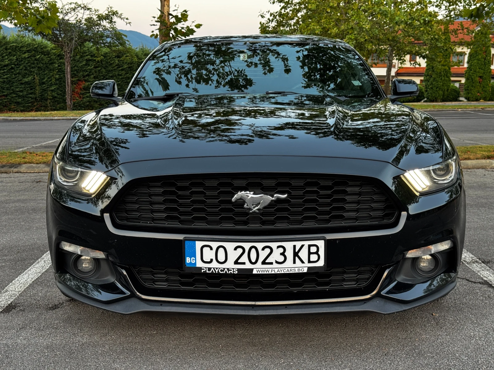 Ford Mustang 2.3 ecoboost, снимка 2 - Автомобили и джипове - 55678336
