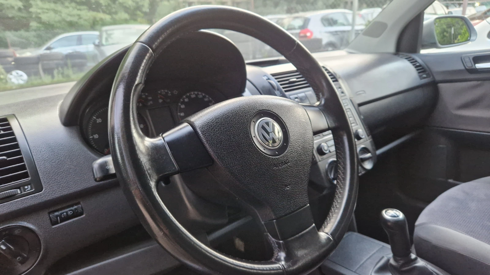 VW Polo 1.9TDI, снимка 9 - Автомобили и джипове - 55698494