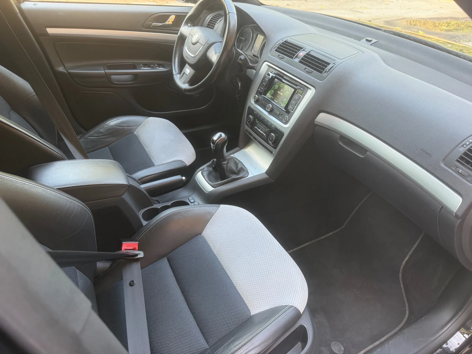 Skoda Octavia WRS, снимка 13 - Автомобили и джипове - 55808497