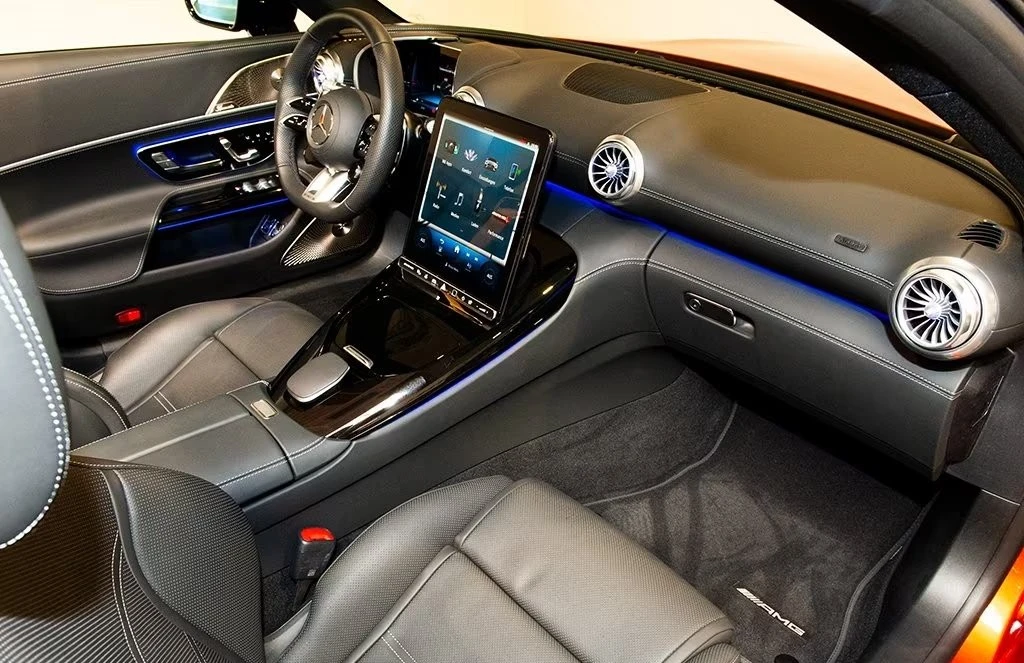 Mercedes-Benz SL 63 AMG S E-PERFORMANCE / 4M/ NIGHT / CERAMIC / BURM/ HUD/, снимка 10 - Автомобили и джипове - 55927354