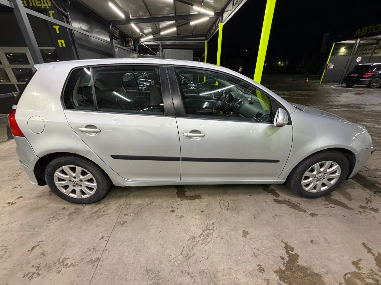 VW Golf Golf 5 1.9TDI  с чип 6 скорости, снимка 3 - Автомобили и джипове - 55944843