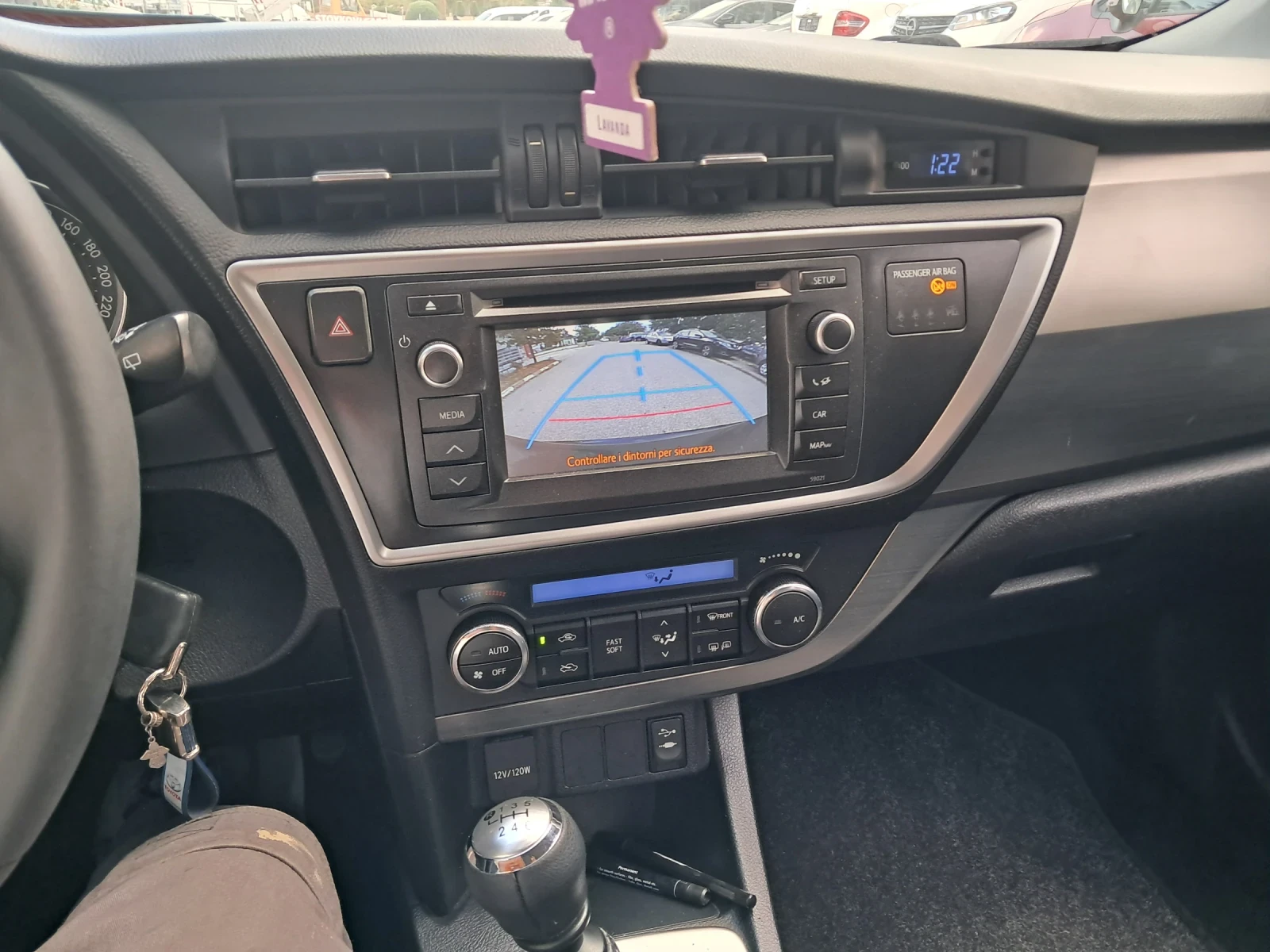 Toyota Auris 1.4 d4d 90ks 6sk Navi.kamera evro5b | Mobile.bg � ����������� 10