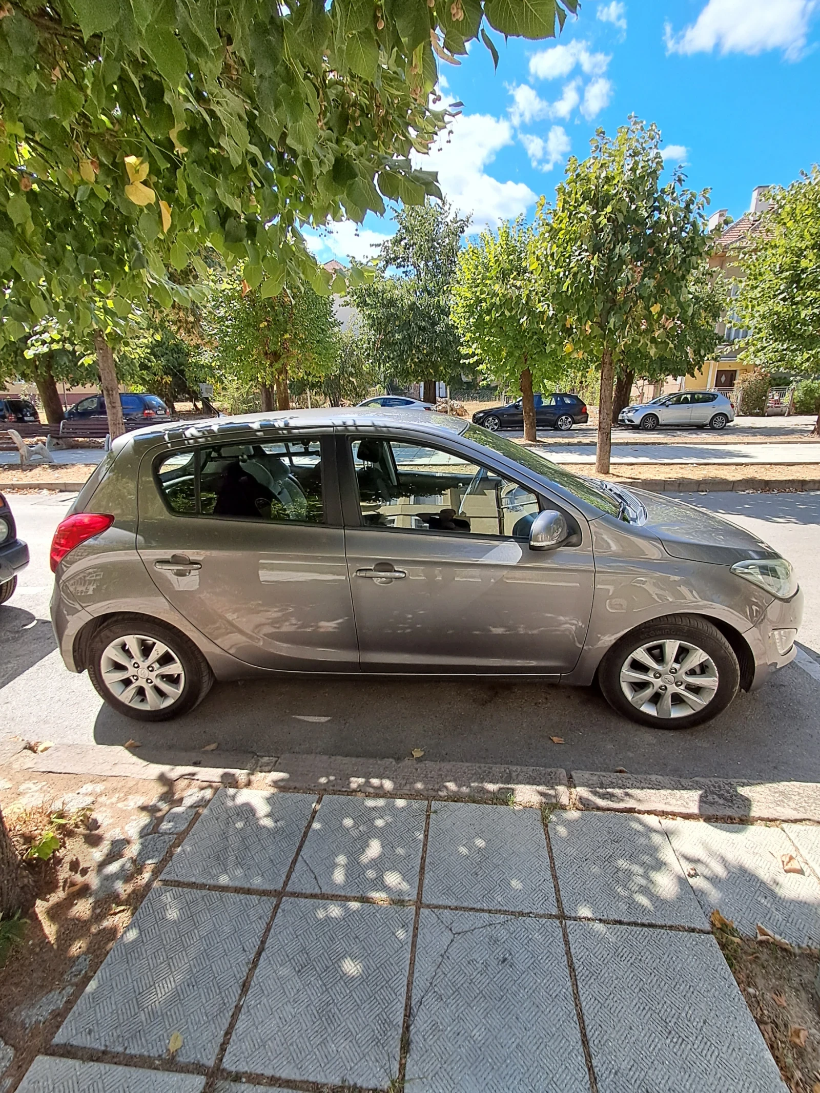 Hyundai I20, снимка 5 - Автомобили и джипове - 56216431