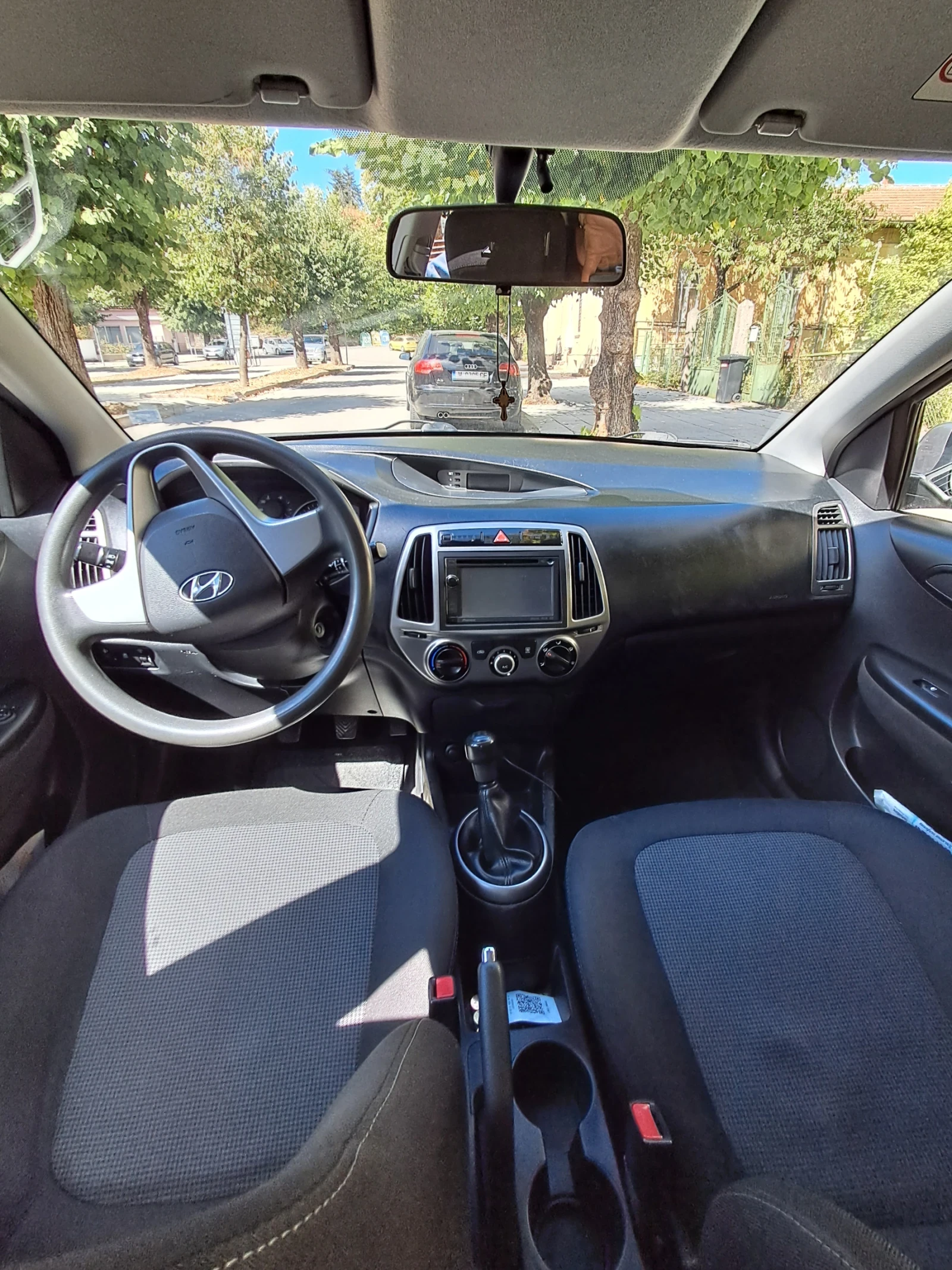 Hyundai I20, снимка 7 - Автомобили и джипове - 56216431
