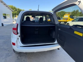 Toyota Rav4 2.2D4D* 4x4* Avtom* UNIKAT* , снимка 15