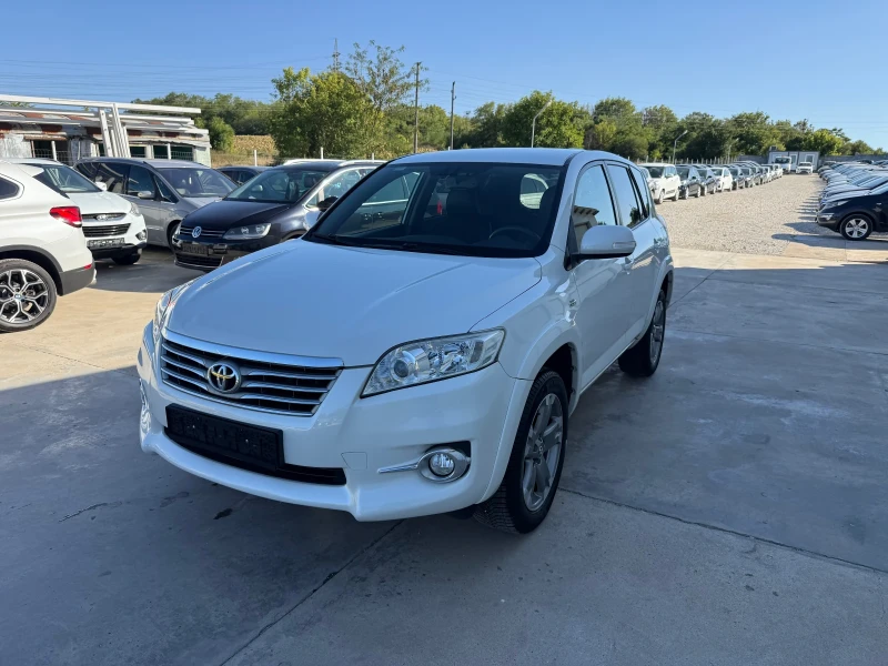 Toyota Rav4 2.2D4D* 4x4* Avtom* UNIKAT* , снимка 2 - Автомобили и джипове - 43096053