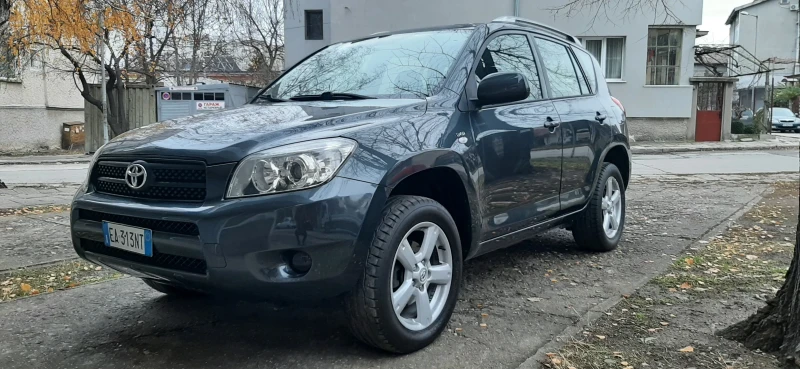 Toyota Rav4 D4D, снимка 2 - Автомобили и джипове - 48484058