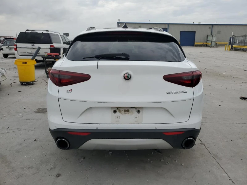 Alfa Romeo Stelvio Ti Sport AWD 280кс * Възможност за Лизинг* , снимка 6 - Автомобили и джипове - 52673840