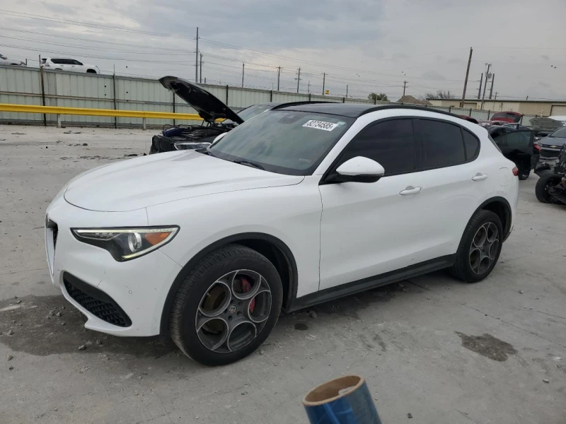 Alfa Romeo Stelvio Ti Sport AWD 280кс * Възможност за Лизинг* 