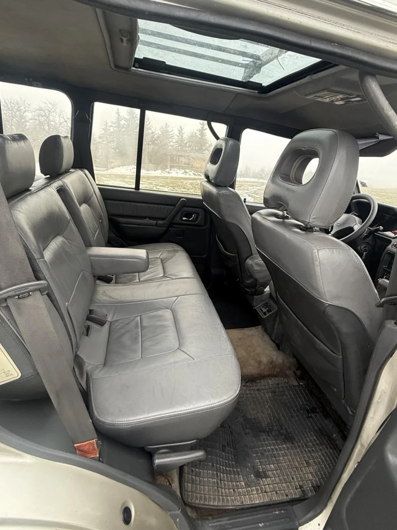 Mitsubishi Pajero Super select, снимка 6 - Автомобили и джипове - 53275628