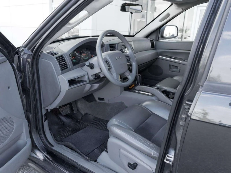 Jeep Grand cherokee * Laredo * CARFAX * ЦЕНА ДО БГ, снимка 7 - Автомобили и джипове - 53467057