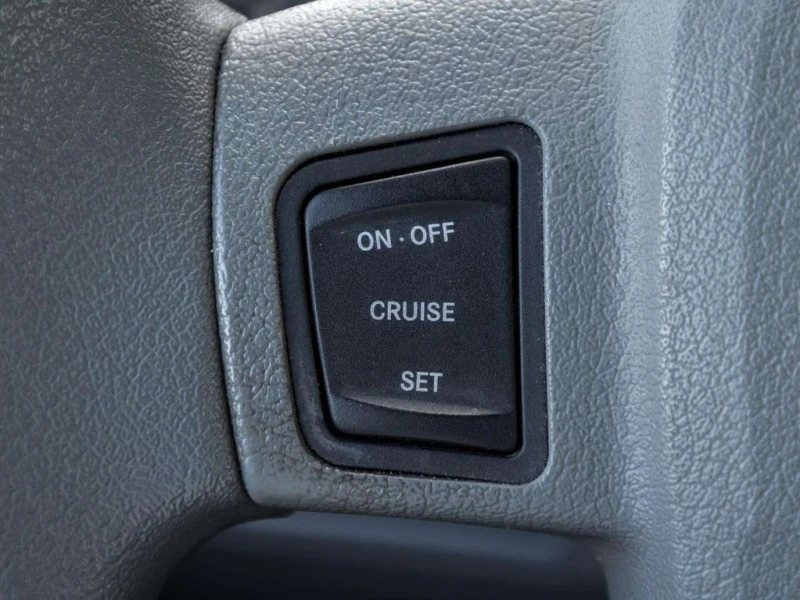 Jeep Grand cherokee * Laredo * CARFAX * ЦЕНА ДО БГ, снимка 9 - Автомобили и джипове - 53467057