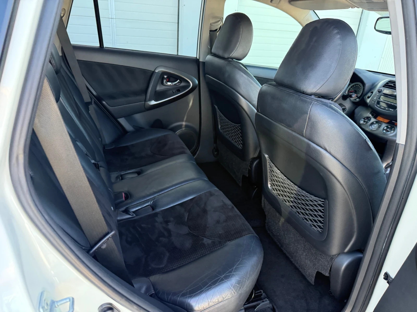 Toyota Rav4 2.2D4D* 4x4* Avtom* UNIKAT*  | Mobile.bg   17