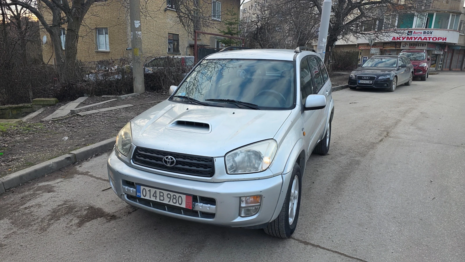 Toyota Rav4 2.0d | Mobile.bg � ����������� 12