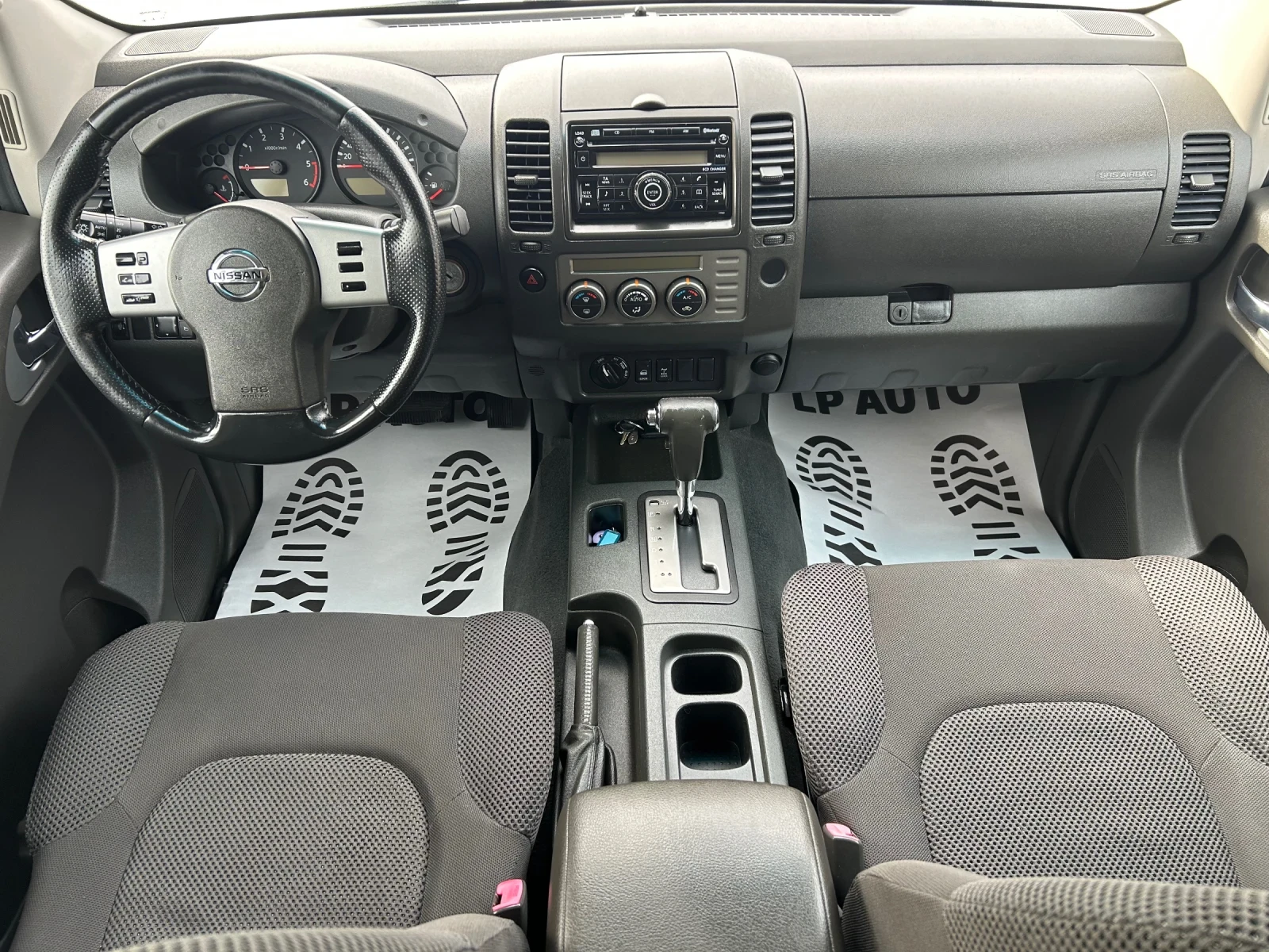 Nissan Navara * 2.5d* 172�.�* 4�4* ITALY*  | Mobile.bg � ����������� 9