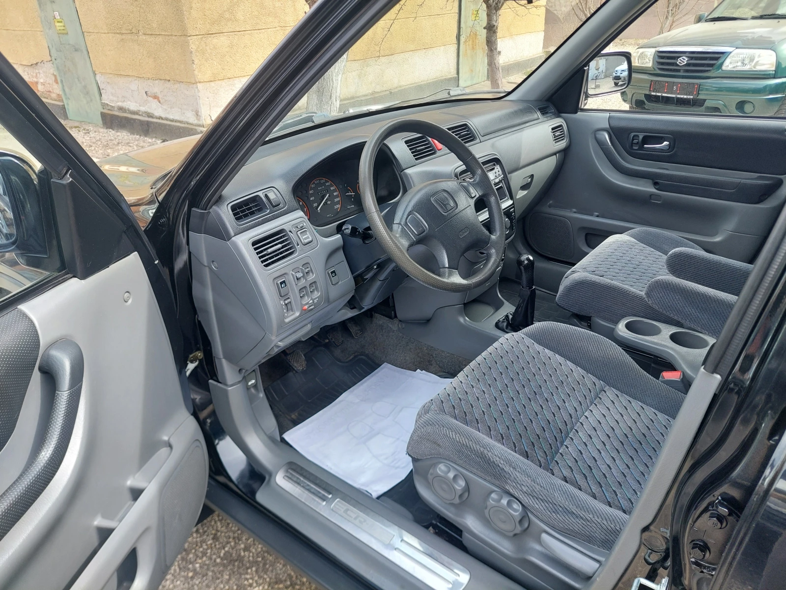 Honda Cr-v 2.0i-147.kc-ТОП СЪСТОЯНИЕ, снимка 15 - Автомобили и джипове - 53889371