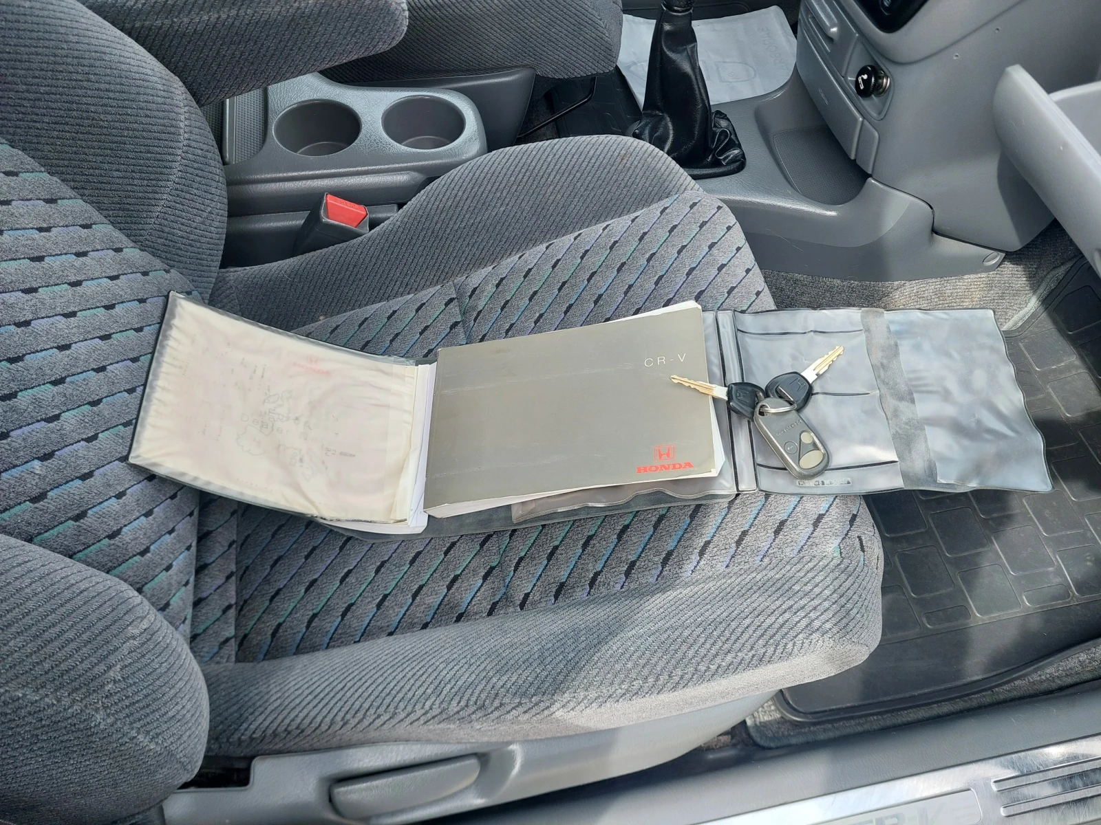 Honda Cr-v 2.0i-147.kc-ТОП СЪСТОЯНИЕ, снимка 10 - Автомобили и джипове - 53889371