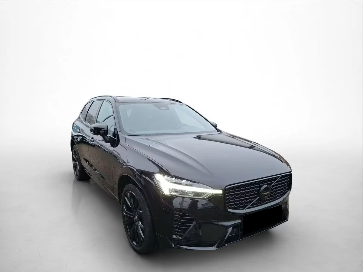 Volvo XC60 T8* BLACK* PANO* AWD* DISTR* 360 CAM* H/K* KEYLESS, снимка 3 - Автомобили и джипове - 53962831