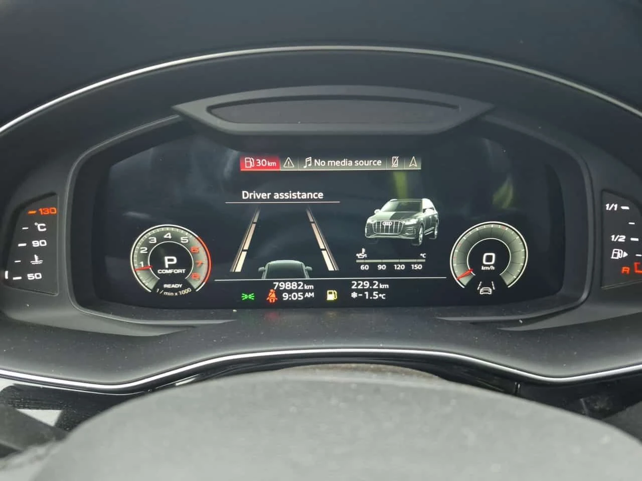 Audi Q7 * TECHNIK * ДИСТРОНИК* 2 КЛЮЧА* ПАНОРАМА* ОБДУХВАН, снимка 10 - Автомобили и джипове - 54060288