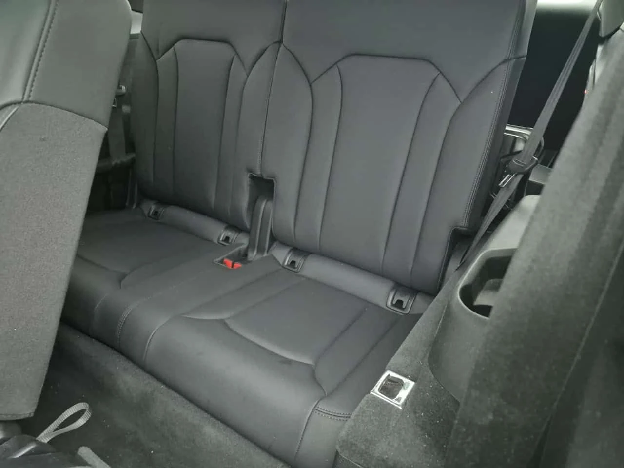 Audi Q7 * TECHNIK * ДИСТРОНИК* 2 КЛЮЧА* ПАНОРАМА* ОБДУХВАН, снимка 14 - Автомобили и джипове - 54060288