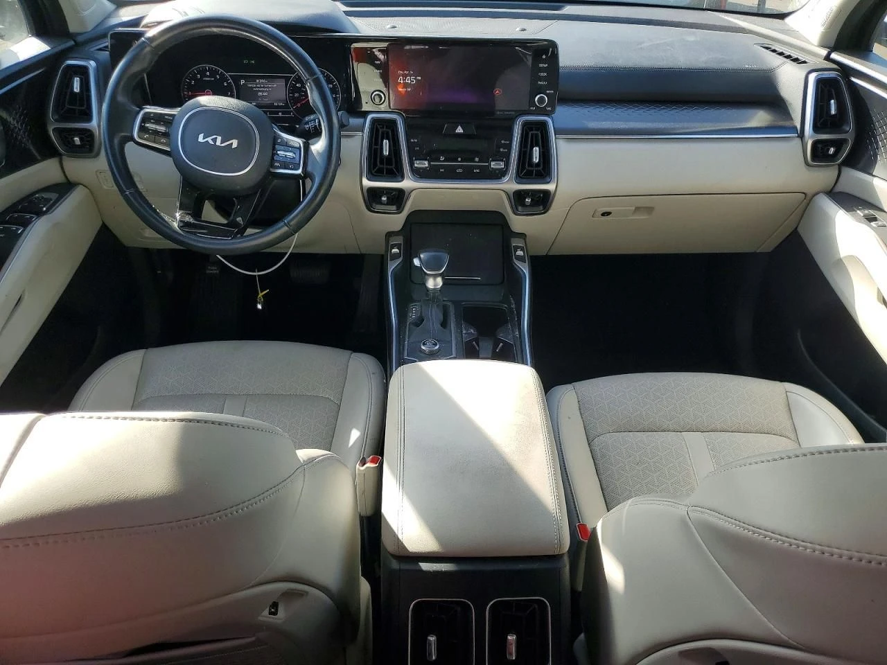 Kia Sorento, снимка 8 - Автомобили и джипове - 54631507