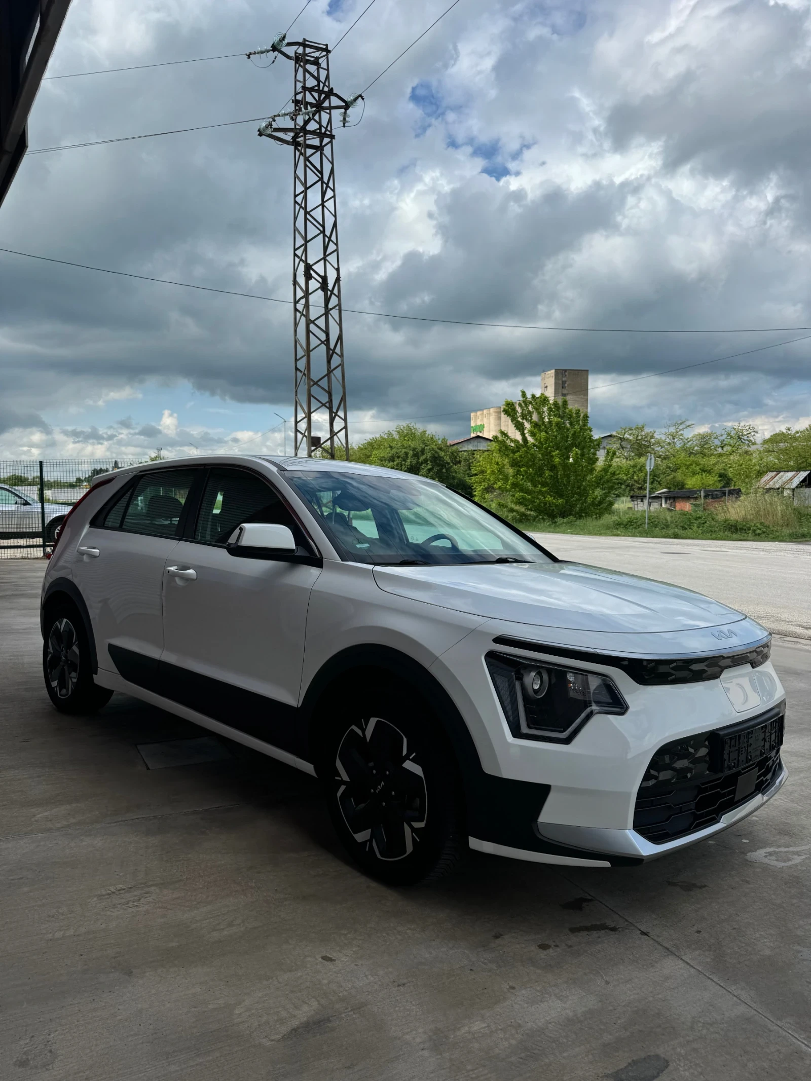 Kia Niro 204hp / 65kWh / DIGITAL, снимка 6 - Автомобили и джипове - 54649650