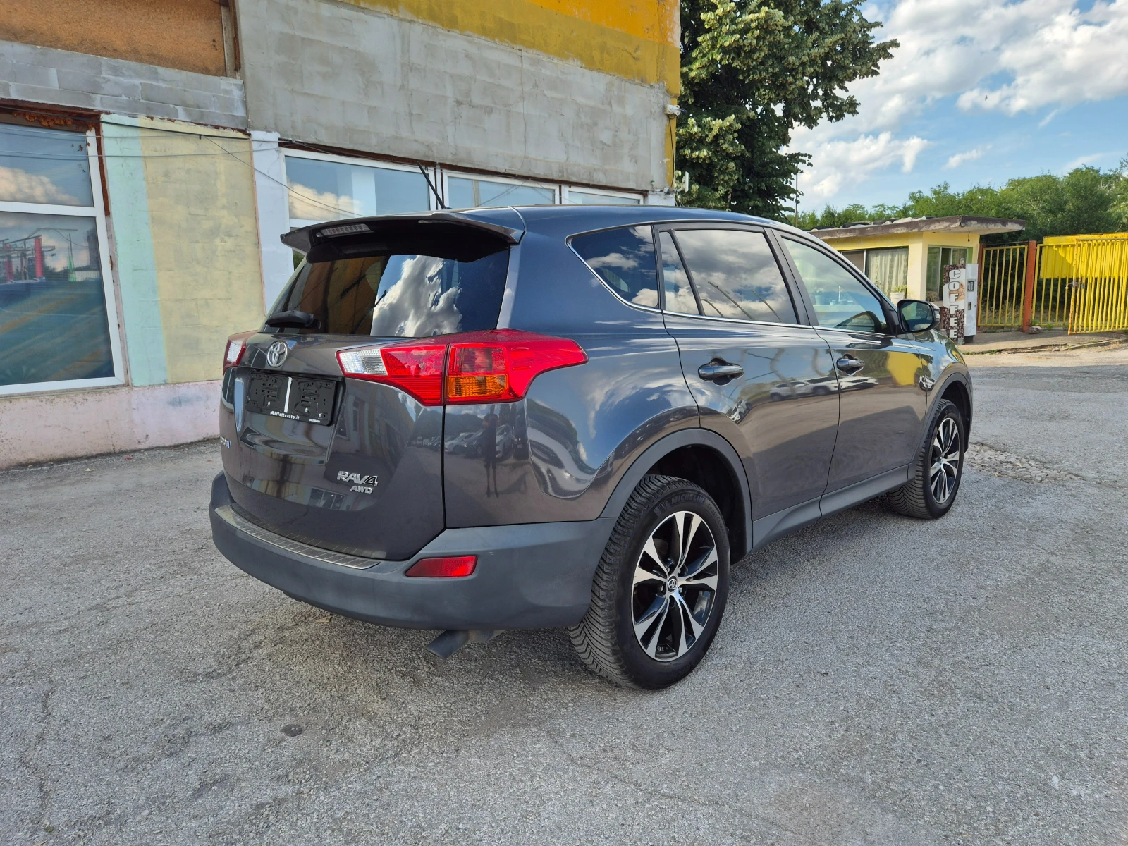 Toyota Rav4 2.2 D4D 150КС FULL ITALY, снимка 5 - Автомобили и джипове - 54962343
