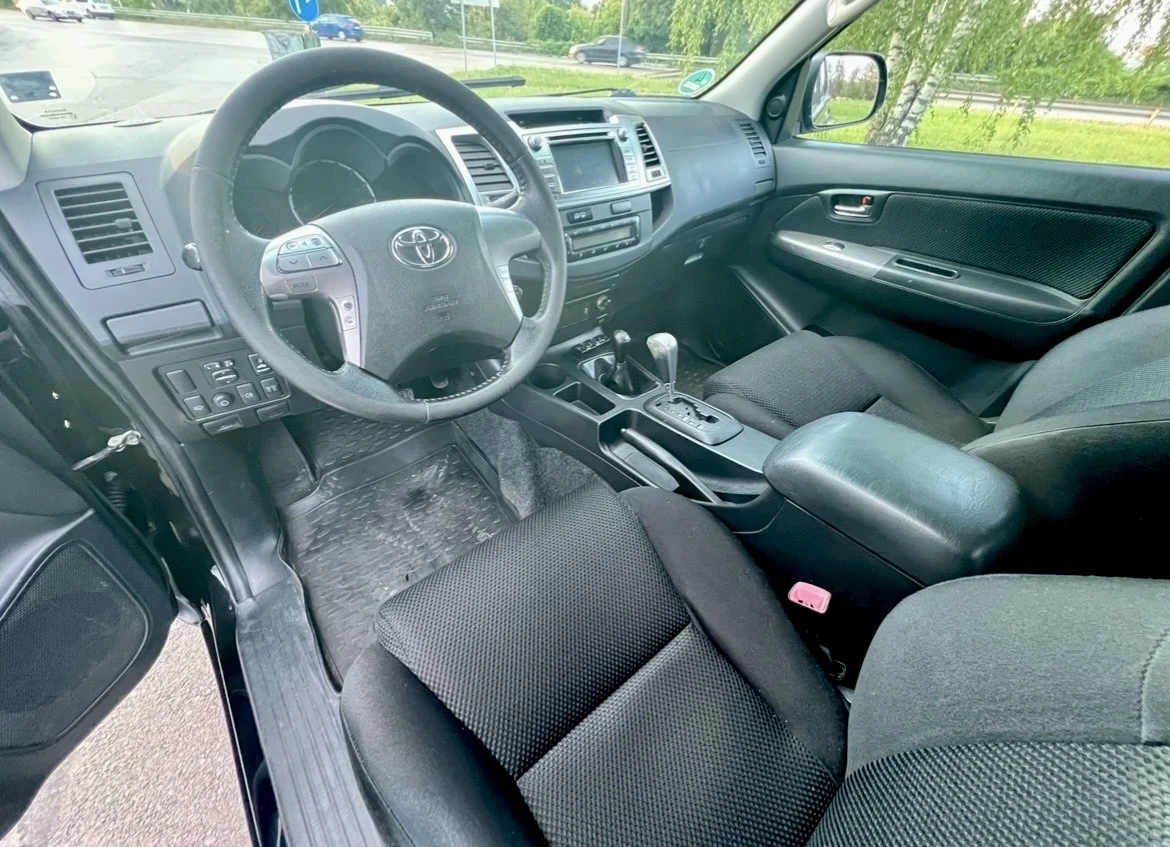 Toyota Hilux 3.0* D4D* 171hp* AUTOMATIC* N1, снимка 13 - Автомобили и джипове - 55064788