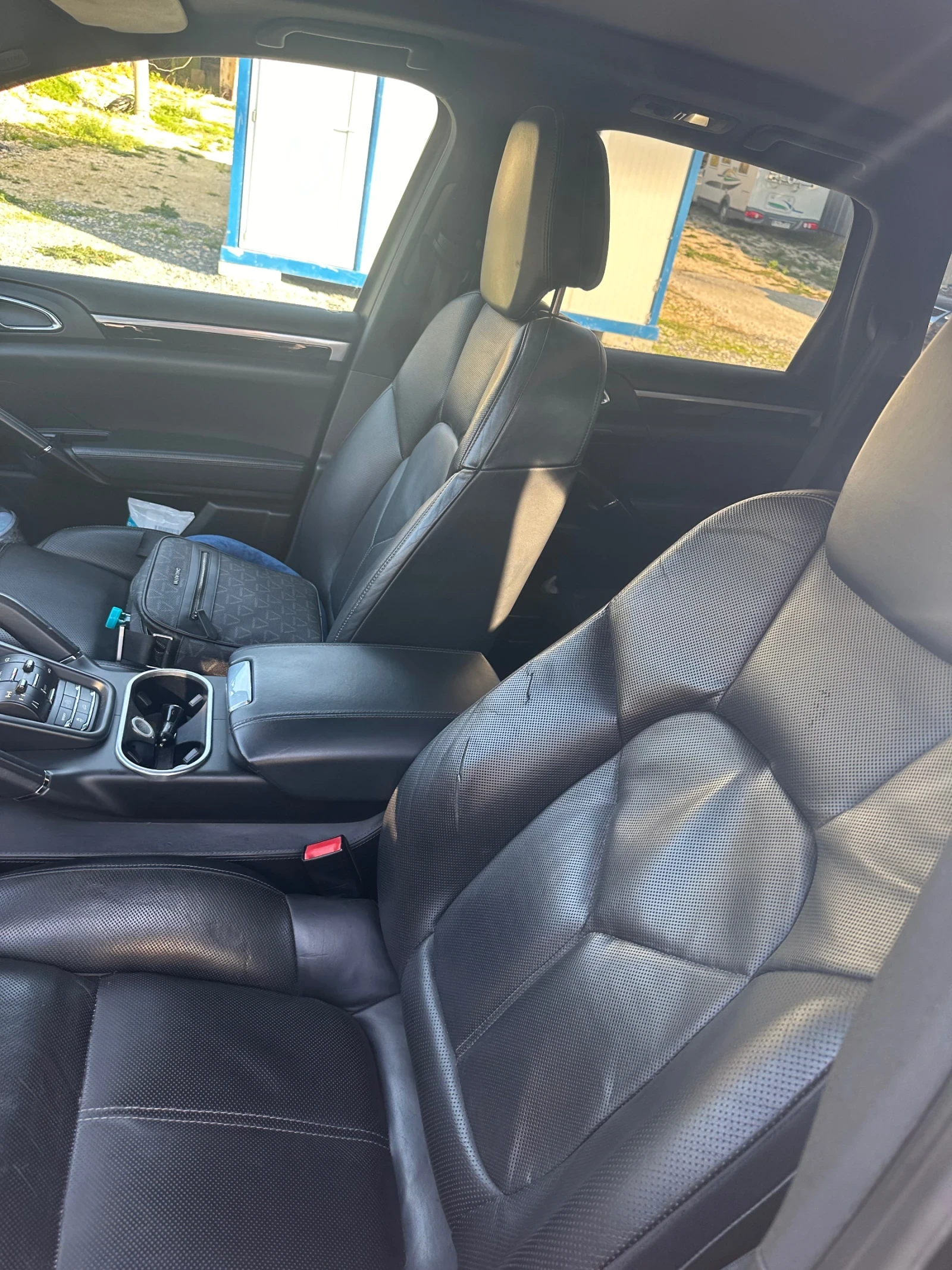 Porsche Cayenne, снимка 6 - Автомобили и джипове - 55156483