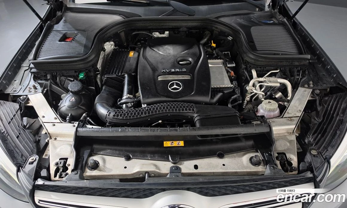 Mercedes-Benz GLC GLC350e 4MATIC Premium, снимка 6 - Автомобили и джипове - 56117350