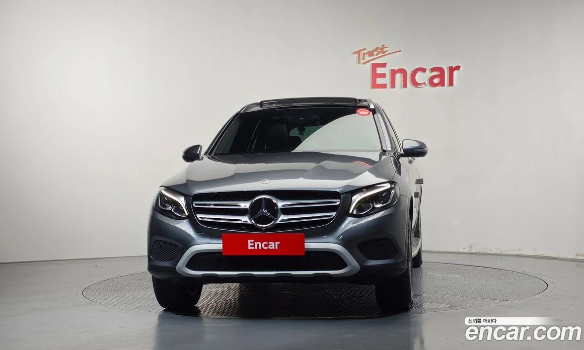 Mercedes-Benz GLC GLC350e 4MATIC Premium, снимка 3 - Автомобили и джипове - 56117350