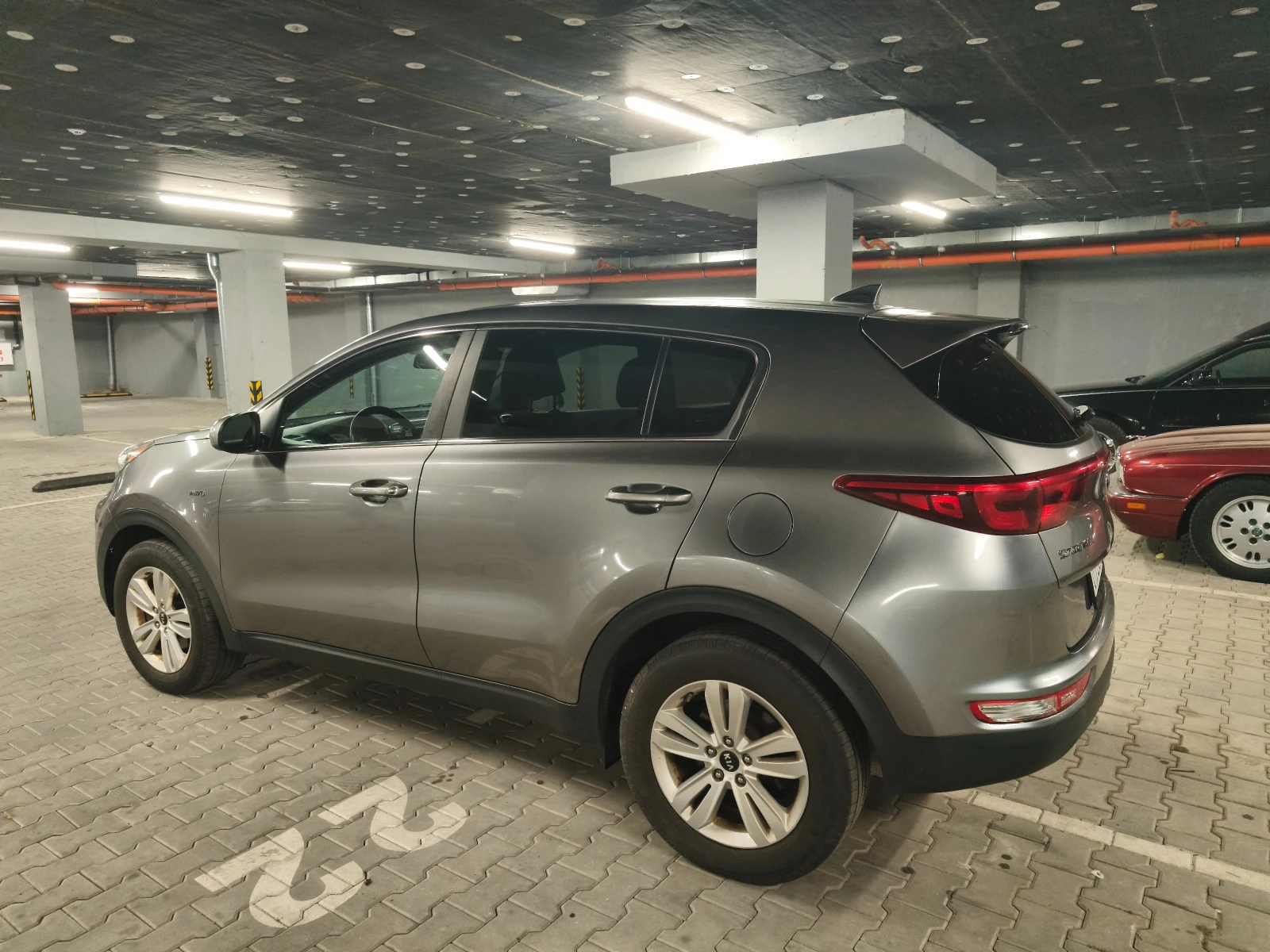 Kia Sportage, снимка 7 - Автомобили и джипове - 56153510