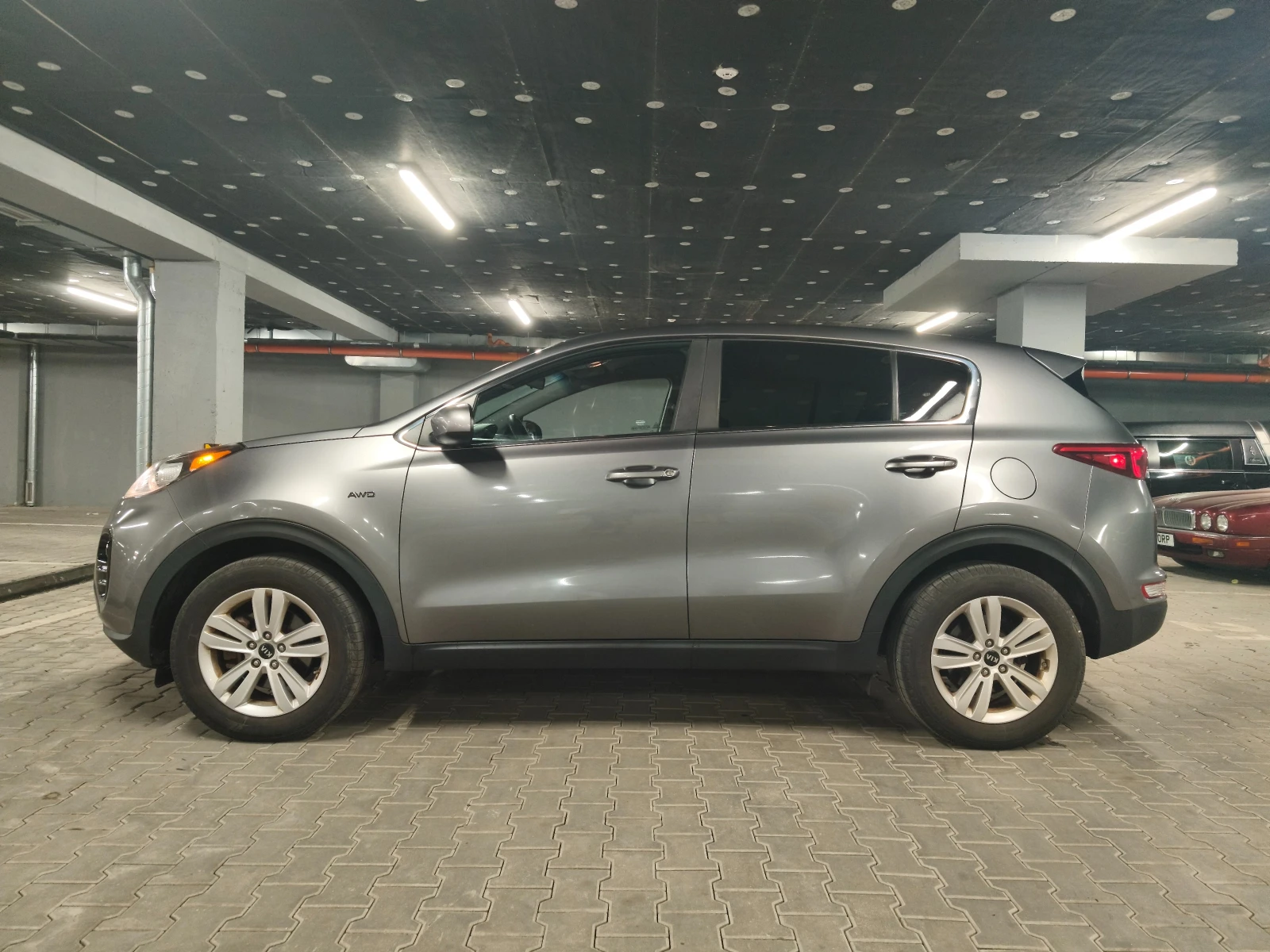 Kia Sportage, снимка 8 - Автомобили и джипове - 56153510