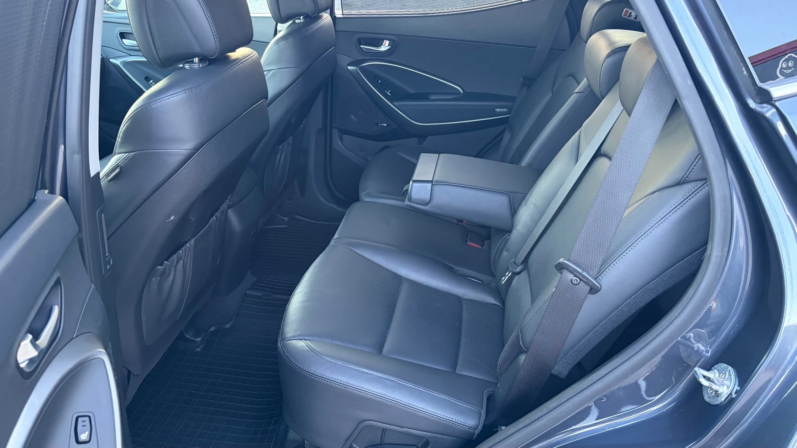 Hyundai Santa fe 2.2crdi* 200hp* FULL* 4x4, снимка 11 - Автомобили и джипове - 56217073