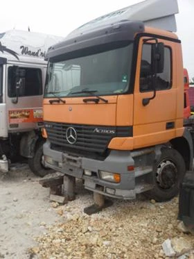     Mercedes-Benz Actros