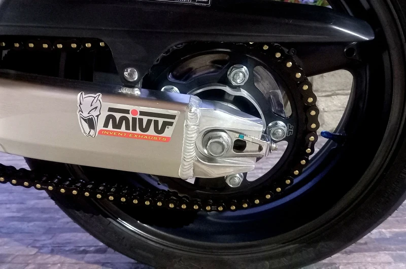 Honda Hornet 900, снимка 11 - Мотоциклети и мототехника - 51136344