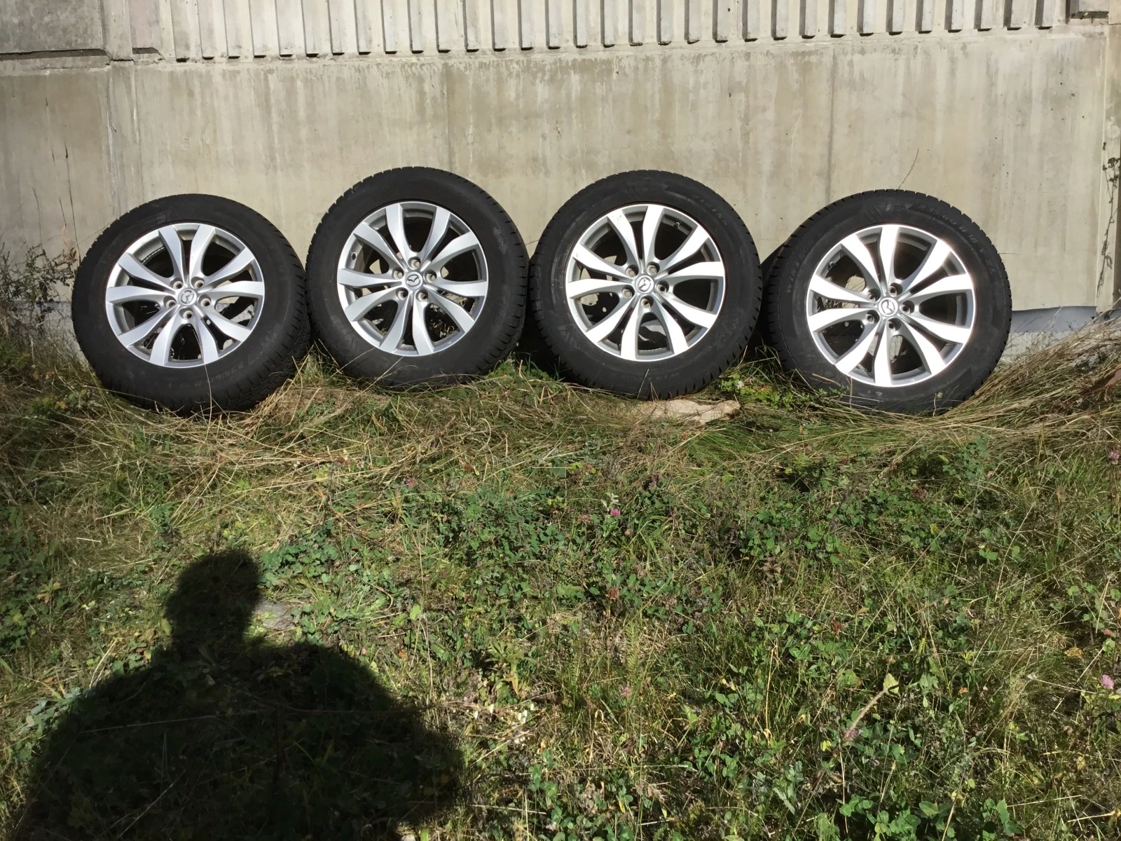    235/60R18 | Mobile.bg   1