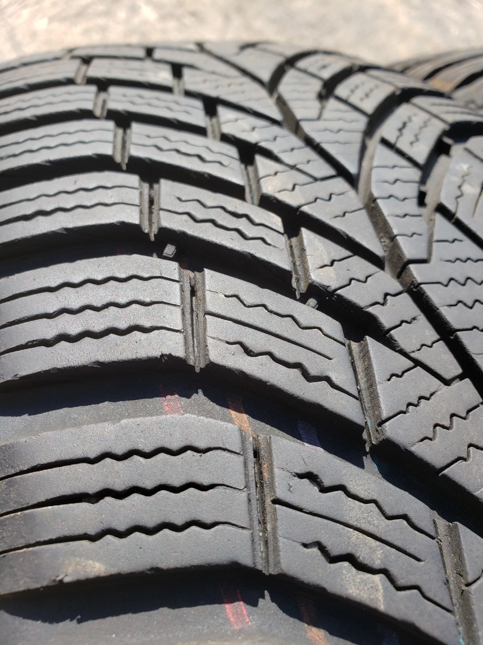 ���� 195/65R15 | Mobile.bg � ����������� 2