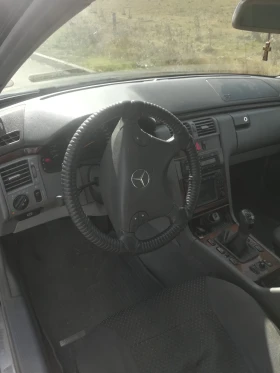 Mercedes-Benz E 270 CDI, снимка 7