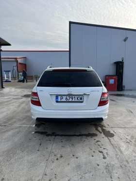 Mercedes-Benz C 220 AMG, снимка 4