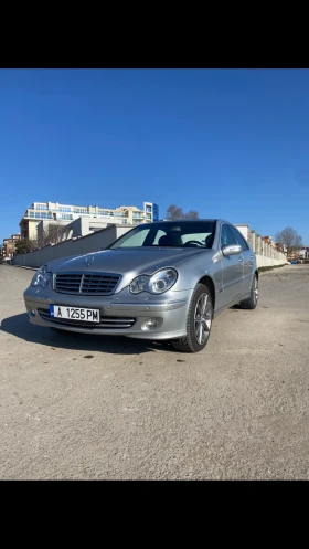 Mercedes-Benz C 240, снимка 2