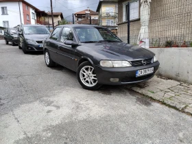Обява за продажба на Opel Vectra 2.5 v6 Italia ~3 400 лв. - изображение 1