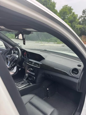 Обява за продажба на Mercedes-Benz C 300 4-Matic ~24 600 лв. - изображение 7