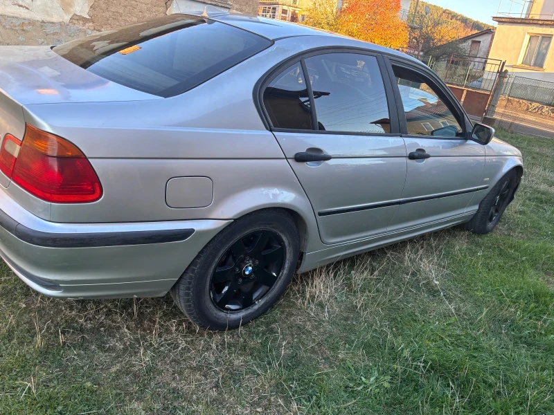 BMW 316, снимка 9 - Автомобили и джипове - 48343553