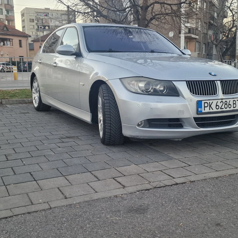 BMW 330, снимка 2 - Автомобили и джипове - 48090165