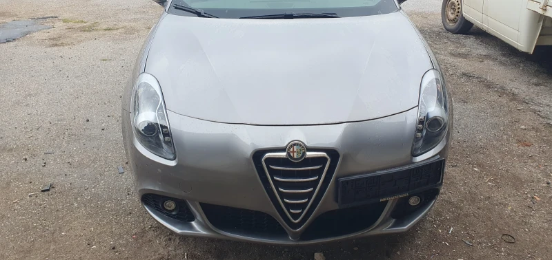 Alfa Romeo Giulietta 1750QV 235ks, снимка 2 - Автомобили и джипове - 49455181