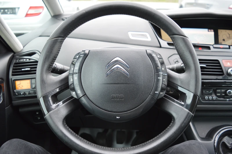 Citroen C4 Picasso 2.0HDI-FULL EKSTRI, снимка 12 - Автомобили и джипове - 49895820