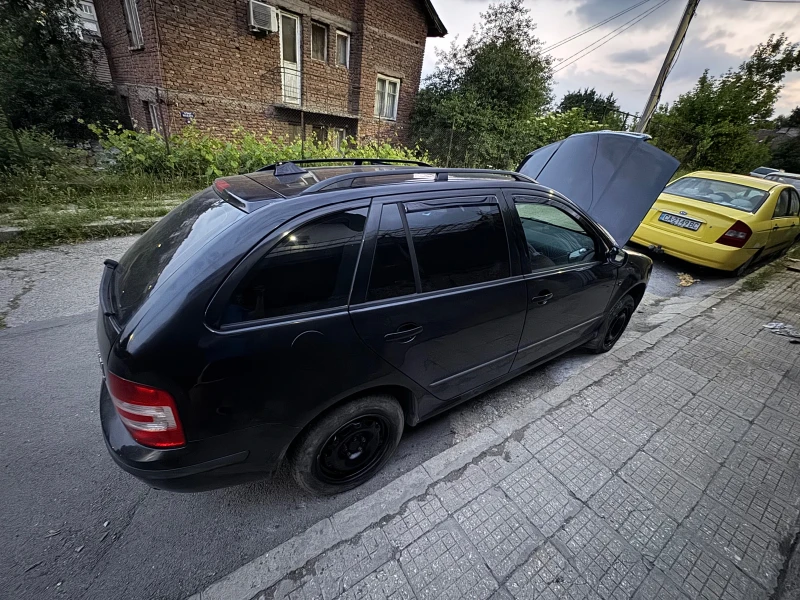 Skoda Fabia 1.4 TDI, снимка 4 - Автомобили и джипове - 52242300